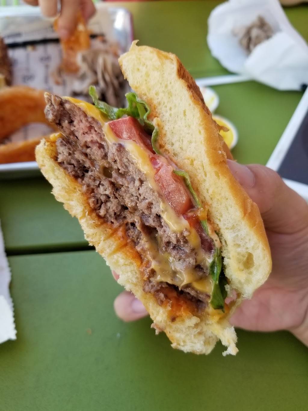 BurgerFi | restaurant | 339 S College St, Auburn, AL 36830, USA | 3345215030 OR +1 334-521-5030