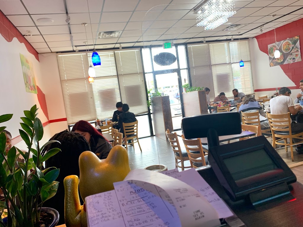 New Pho | restaurant | 3230 23rd Ave, Evans, CO 80620, USA | 9707022187 OR +1 970-702-2187