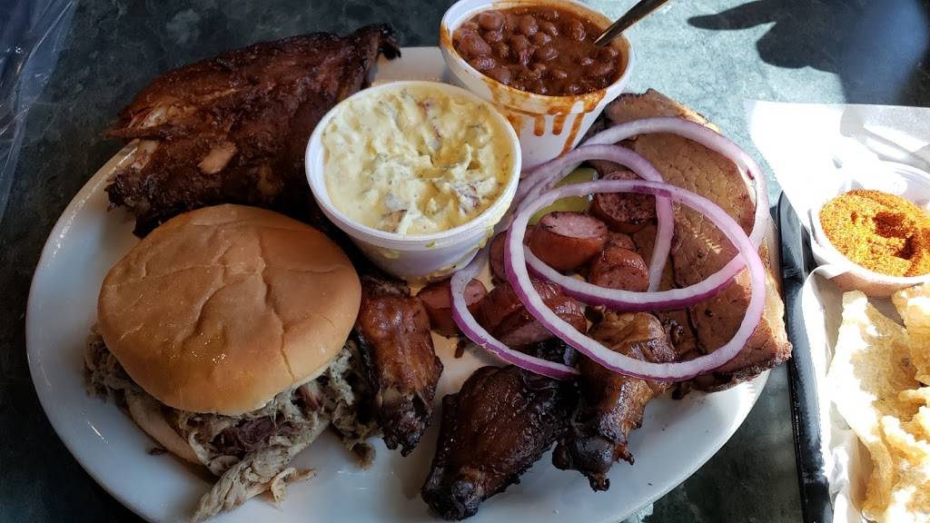 Praters Bar-B-Que & Catering | restaurant | 620 Woodbury Hwy, Manchester, TN 37355, USA | 9319545377 OR +1 931-954-5377