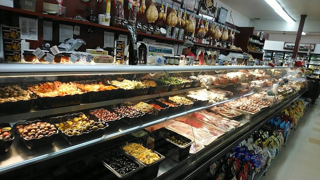 Pinocchio Restaurant | restaurant | 3103 W Magnolia Blvd, Burbank, CA 91505, USA | 8188453516 OR +1 818-845-3516