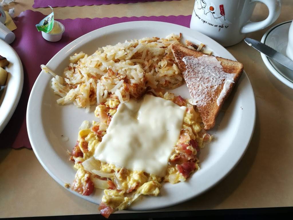 The Union Diner | restaurant | 1331 Union Ave, Laconia, NH 03246, USA | 6035246744 OR +1 603-524-6744