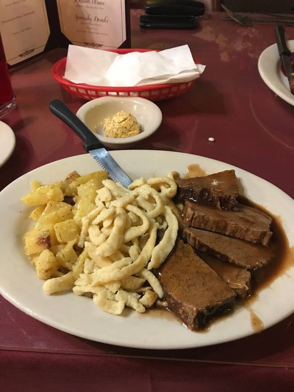 Edelweiss German Restaurant | restaurant | 3801 Southwest Blvd, Fort Worth, TX 76116, USA | 8177385934 OR +1 817-738-5934