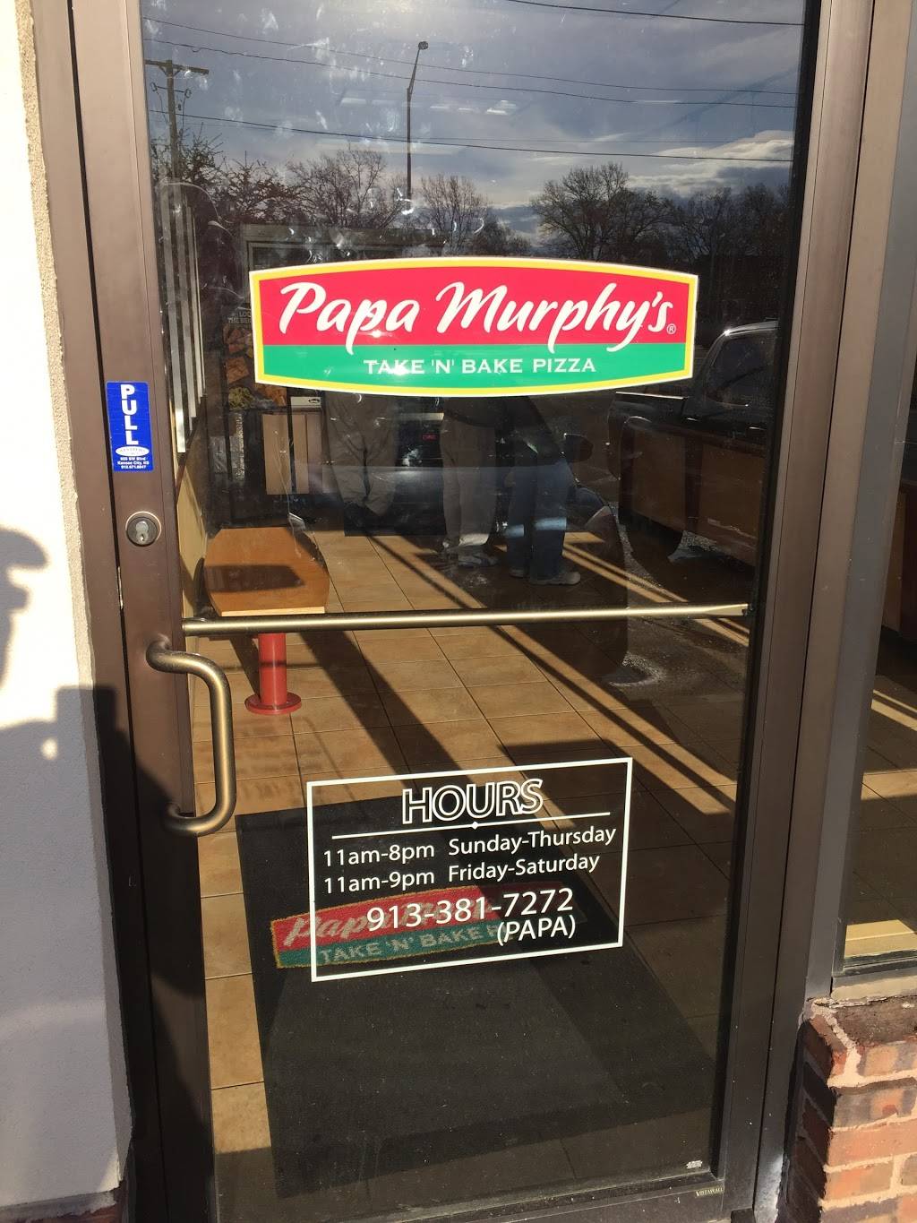 Papa Murphys | Take N Bake Pizza | meal takeaway | 9563 Nall Ave, Overland Park, KS 66207, USA | 9133817272 OR +1 913-381-7272