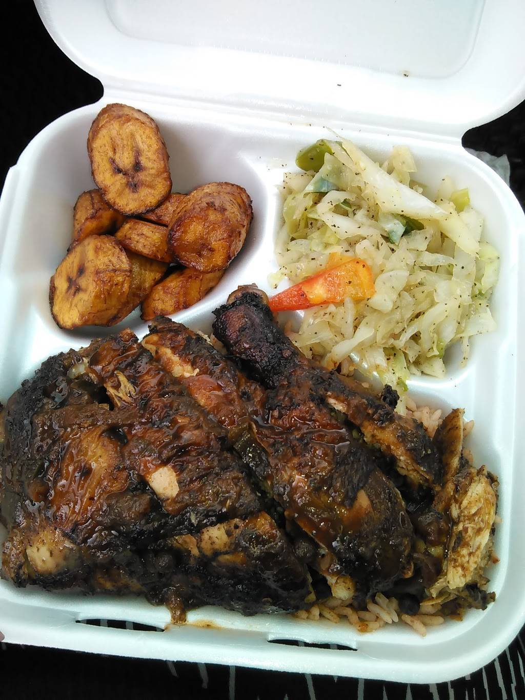 Jamaica Jamaica Restaurant | restaurant | 17550 W 7 Mile Rd, Detroit, MI 48235, USA | 3135343226 OR +1 313-534-3226