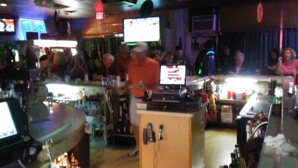 Happy Hour Tavern | restaurant | 929 Veteran Hwy, Levittown, PA 19056, USA | 2157577728 OR +1 215-757-7728