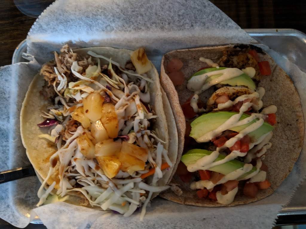 Taco Dive | restaurant | 208 N 2nd St, Fort Pierce, FL 34950, USA | 7722428635 OR +1 772-242-8635