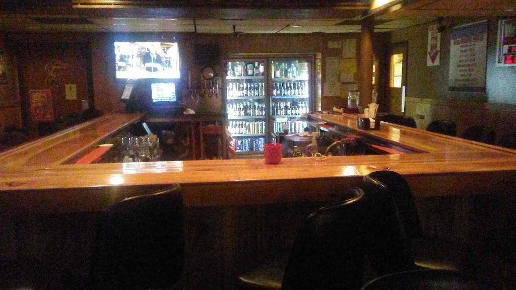 Thoroughbreds Bar and Grill | restaurant | 10104 Jonestown Rd, Grantville, PA 17028, USA | 7174697441 OR +1 717-469-7441