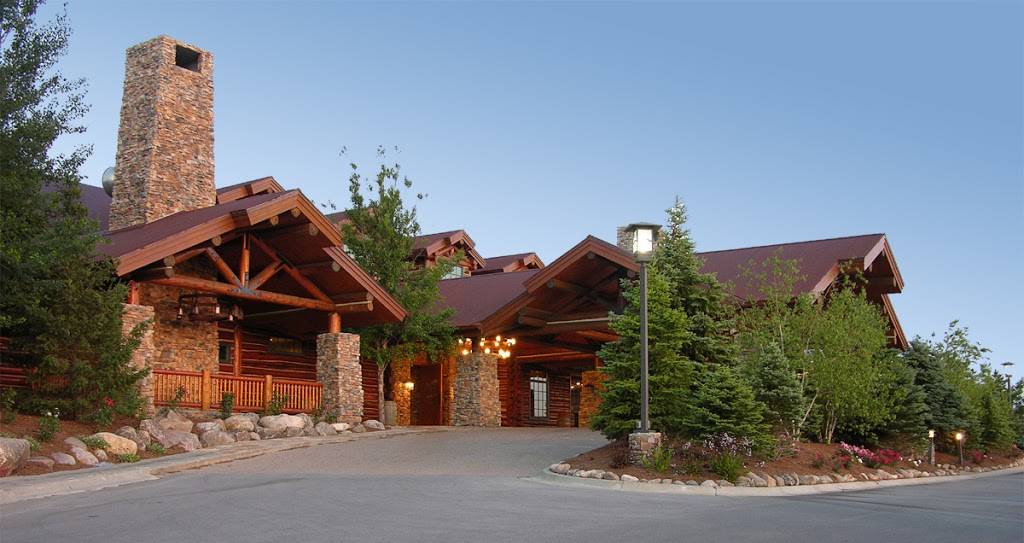 Wilderness Ridge | restaurant | 1800 Wilderness Woods Pl, Lincoln, NE 68512, USA | 4024345118 OR +1 402-434-5118