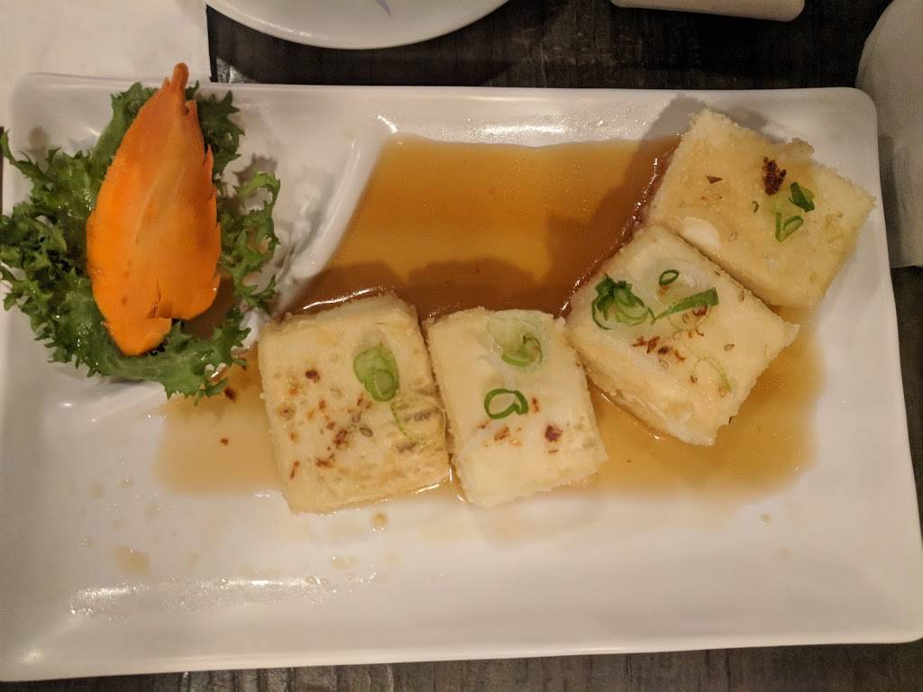 Sushi On Chapel | restaurant | 1022 Chapel St # C, New Haven, CT 06510, USA | 2037764200 OR +1 203-776-4200