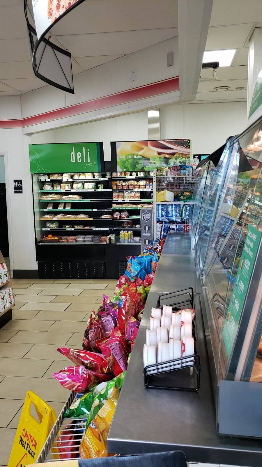 7-Eleven | bakery | 150 Pinellas Bayway S, Tierra Verde, FL 33715, USA | 7278678698 OR +1 727-867-8698