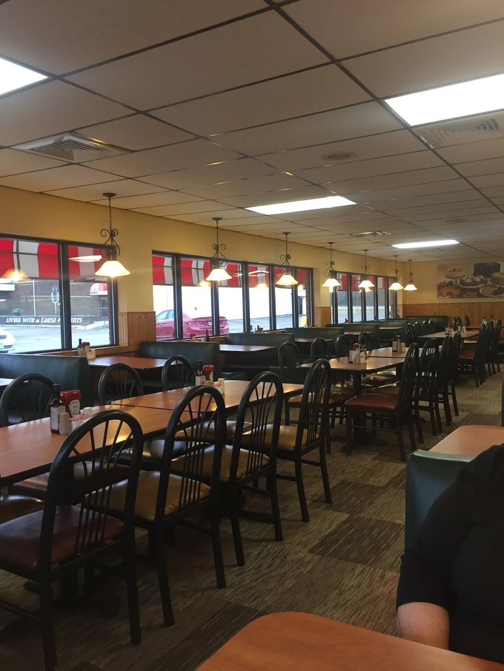 Ponderosa | restaurant | 8801 Ohio River Rd, Wheelersburg, OH 45694, USA | 7405748355 OR +1 740-574-8355