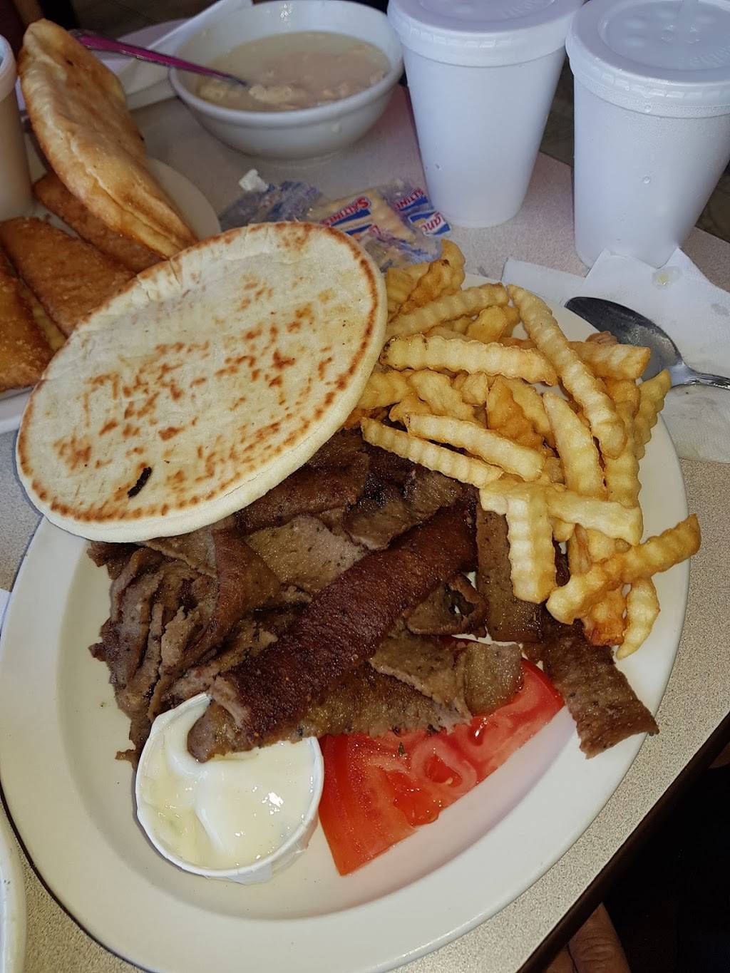 East of Edens | restaurant | 6350 N Cicero Ave, Chicago, IL 60646, USA | 7735458888 OR +1 773-545-8888