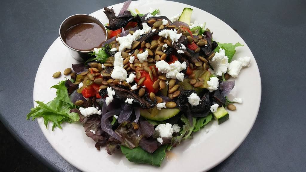 Crushcakes & Café | cafe | 4945 Carpinteria Ave, Carpinteria, CA 93013, USA | 8056844300 OR +1 805-684-4300