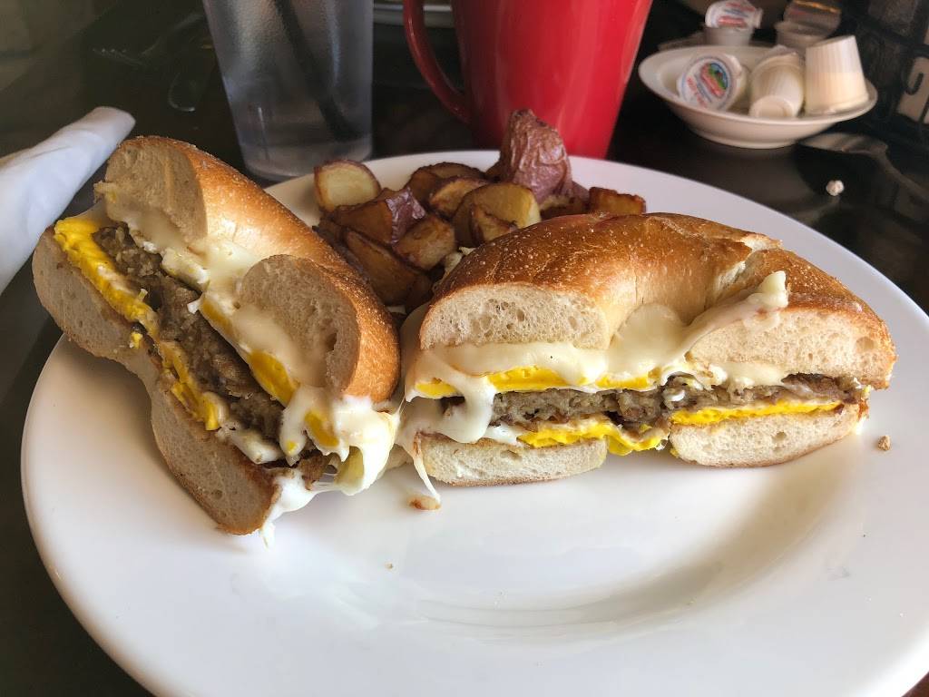 Nottingham Inn | restaurant | 196 Baltimore Pike, Nottingham, PA 19362, USA | 6109322778 OR +1 610-932-2778