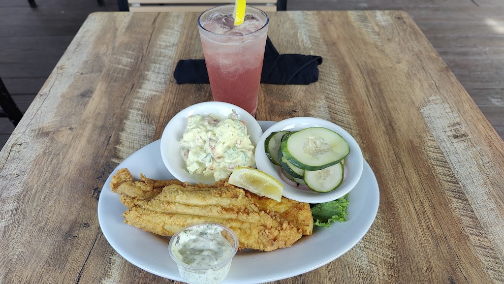 The Froggy Dog | restaurant | 40050 North Carolina Hwy 12, Avon, NC 27915, USA | 2529955550 OR +1 252-995-5550