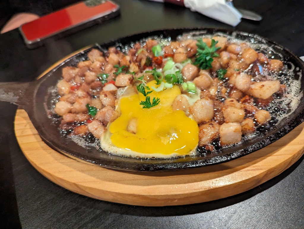 Tita Floras | restaurant | 6531 Brecksville Rd, Independence, OH 44131, USA | 4404884312 OR +1 440-488-4312