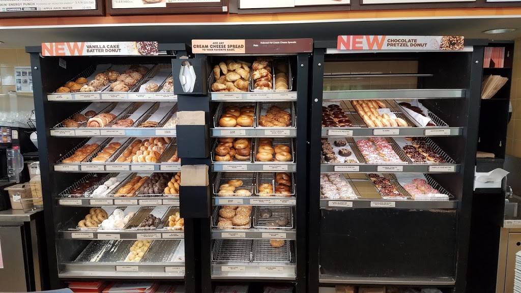 Dunkin | bakery | 134 Main St, Norfolk, MA 02056, USA | 5085288853 OR +1 508-528-8853