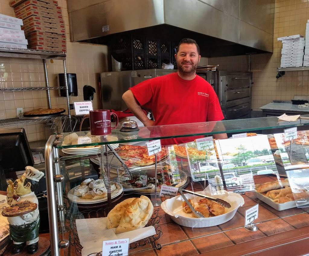 Sonny & Tonys Pizza & Italian Restaurant | restaurant | 400 Ridge Rd, Mahwah, NJ 07430, USA | 2015294001 OR +1 201-529-4001