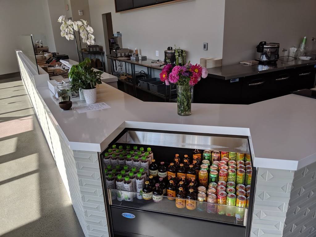 Olia Poke & Tea | restaurant | 2720 SW Moody Ave, Portland, OR 97201, USA | 9718086458 OR +1 971-808-6458