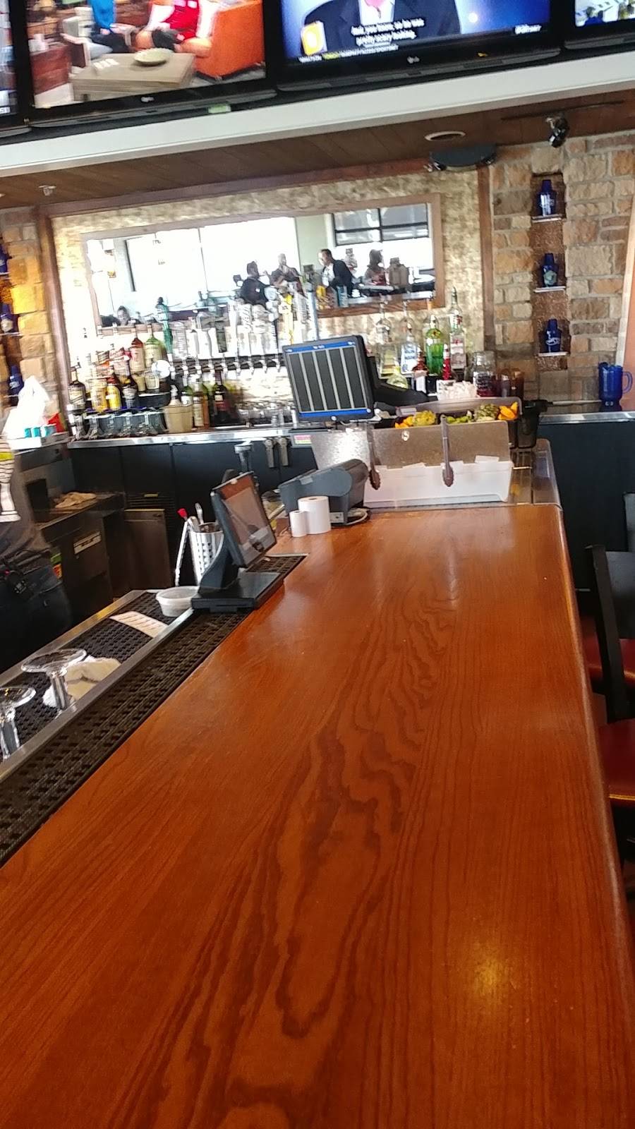 Chilis Grill & Bar | meal takeaway | 43510 10th St W, Lancaster, CA 93534, USA | 6619451502 OR +1 661-945-1502