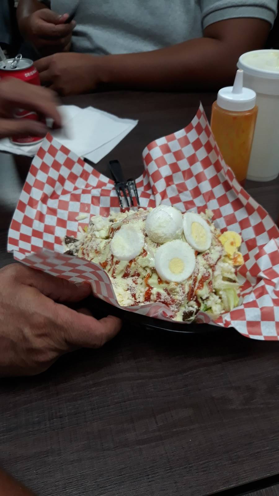 El Gochon Pastelitos Patacones Mandocas | restaurant | 12803 SW 42nd St, Miami, FL 33175, USA | 3056312248 OR +1 305-631-2248