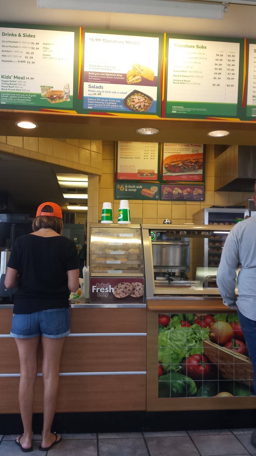 Subway | restaurant | 1999 Taft Hwy, Bakersfield, CA 93313, USA | 6618270472 OR +1 661-827-0472