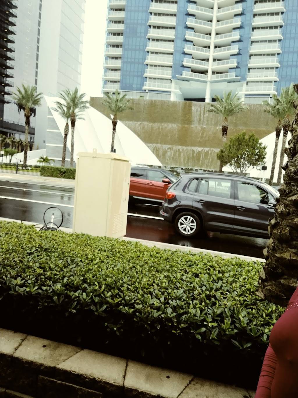 View Restaurant | restaurant | 17375 Collins Ave, Sunny Isles Beach, FL 33160, USA | 7865282500 OR +1 786-528-2500