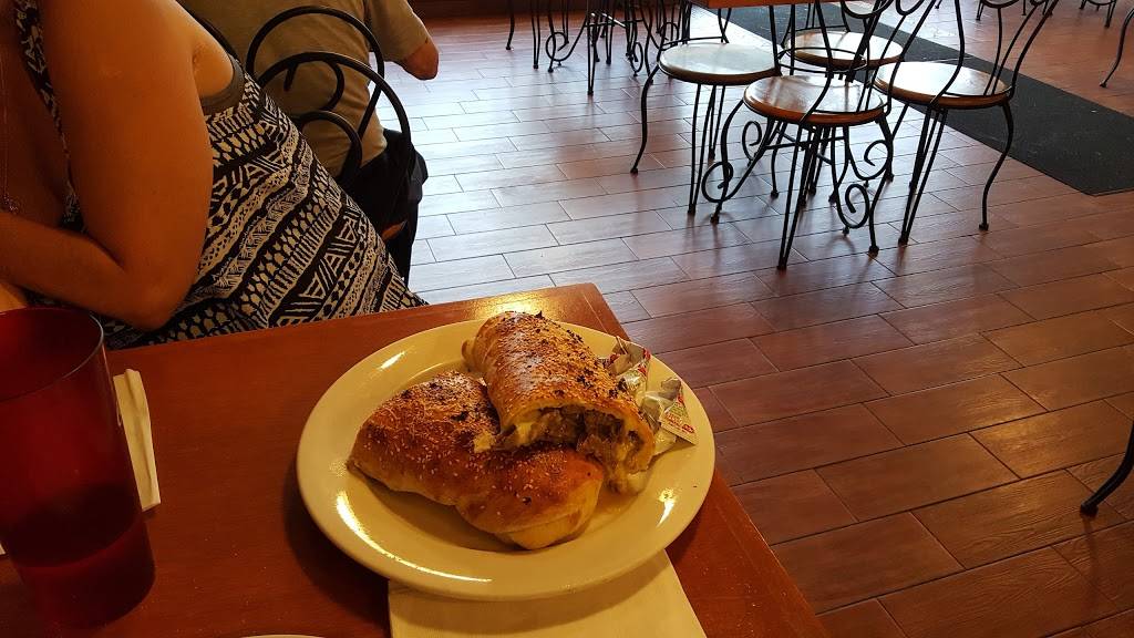 La Guardiola Pizzeria | restaurant | 819 Broadway, Bayonne, NJ 07002, USA | 2018233399 OR +1 201-823-3399