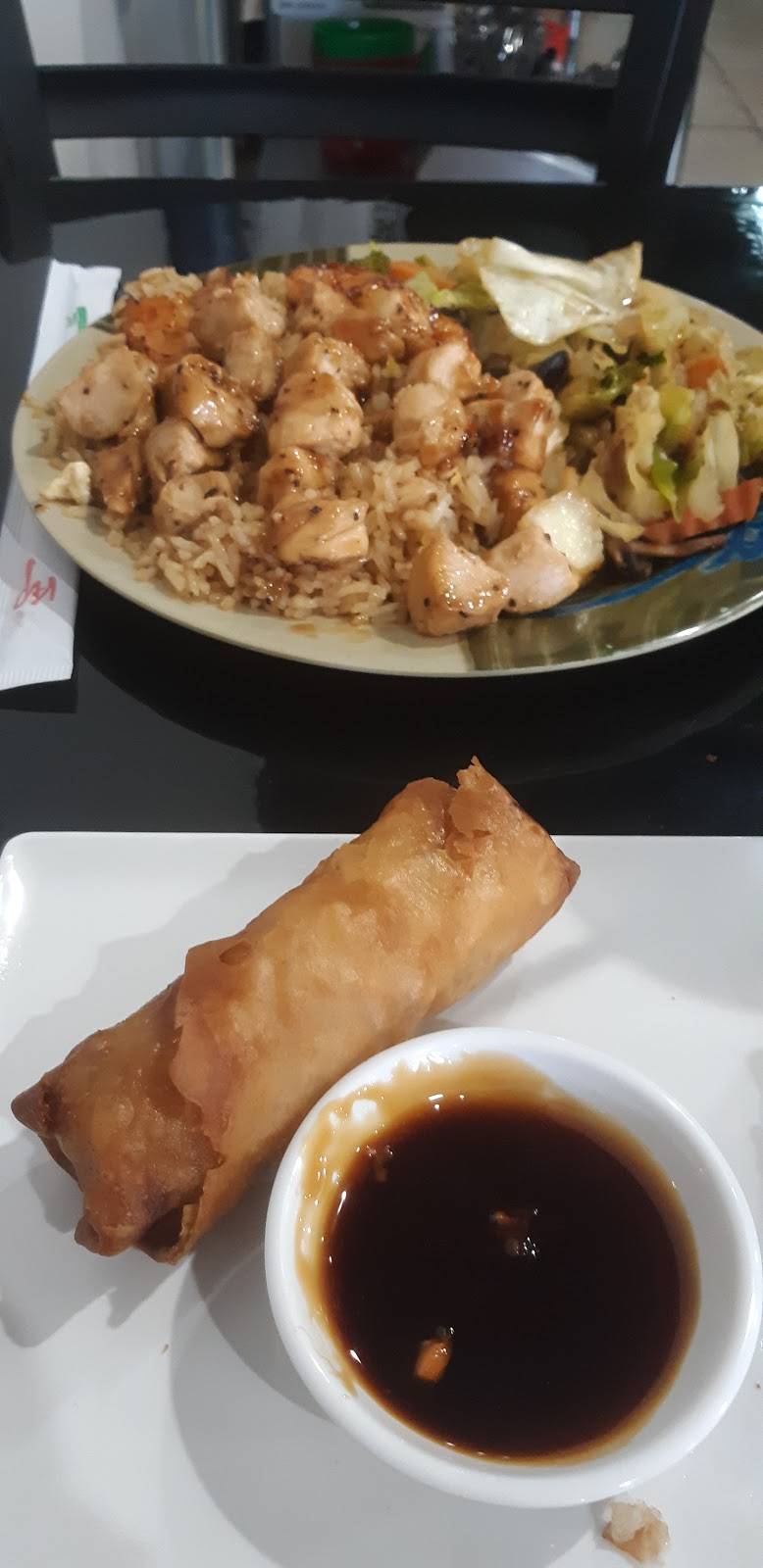 R Hibachi/Sushi Bar & Grill | restaurant | 122 N 2nd Ave, Durant, OK 74701, USA | 5806342555 OR +1 580-634-2555