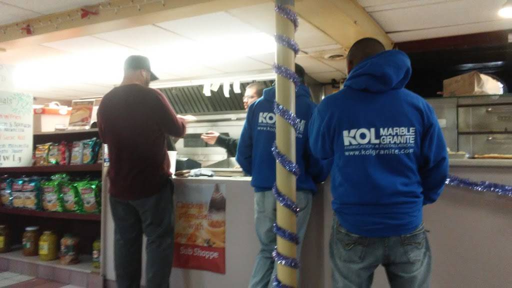 Sub Shoppe | restaurant | 103 S Cherry Ave, Maple Shade Township, NJ 08052, USA | 8567798505 OR +1 856-779-8505