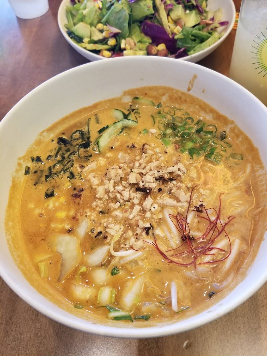 Flower Child | restaurant | 5290 Belt Line Rd #100, Addison, TX 75240, USA | 4694808556 OR +1 469-480-8556