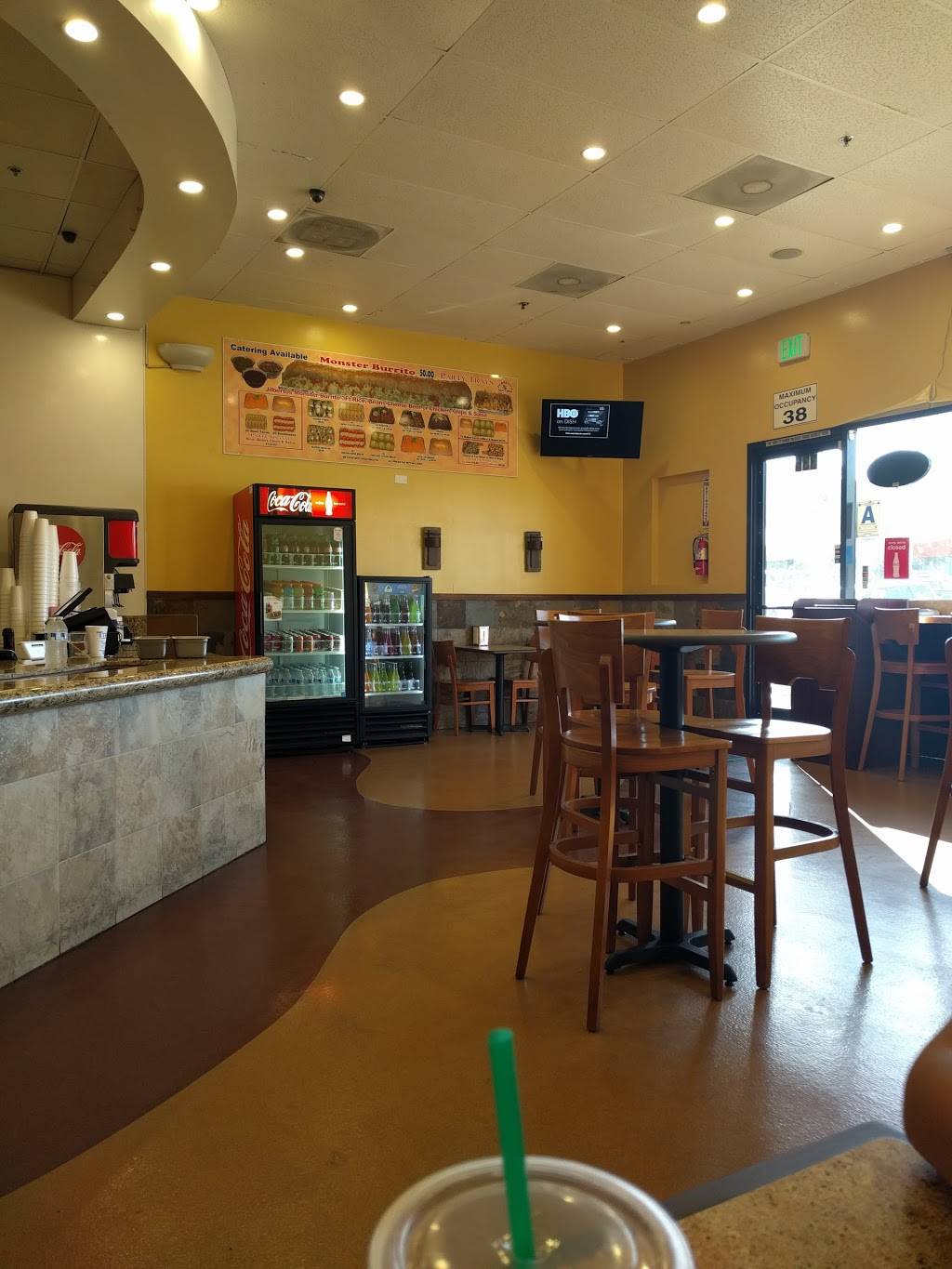 Jilbertos Mexican Food | restaurant | 336 W Valley Pkwy, Escondido, CA 92025, USA | 7604898741 OR +1 760-489-8741