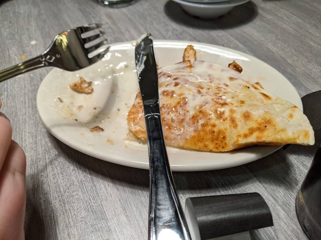 Los Mariachis | restaurant | 9898 University Blvd Suite 90, Moon Twp, PA 15108, USA | 4123297333 OR +1 412-329-7333