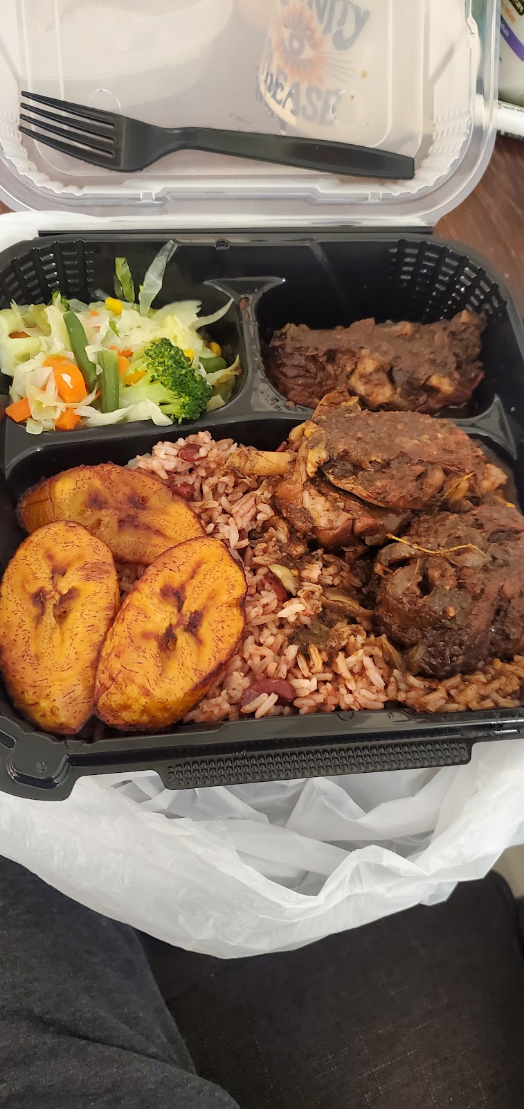 Gold Spoon Jamaican Cuisine | restaurant | 6517 West Blvd, Inglewood, CA 90302, USA | 3104314098 OR +1 310-431-4098