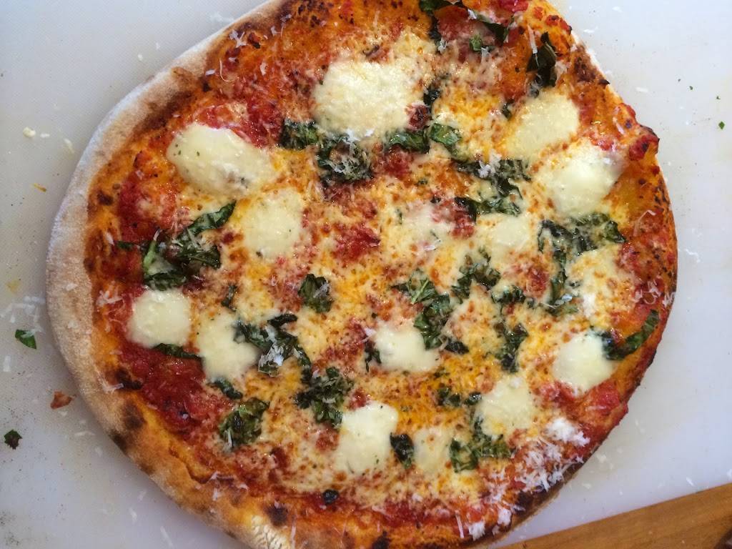 Flats Bistro Aptos | restaurant | 113 Esplanade, Aptos, CA 95003, USA | 8316615763 OR +1 831-661-5763