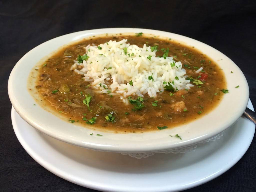 McElroys on the Bayou | restaurant | 705 Bienville Blvd, Ocean Springs, MS 39564, USA | 2288184600 OR +1 228-818-4600