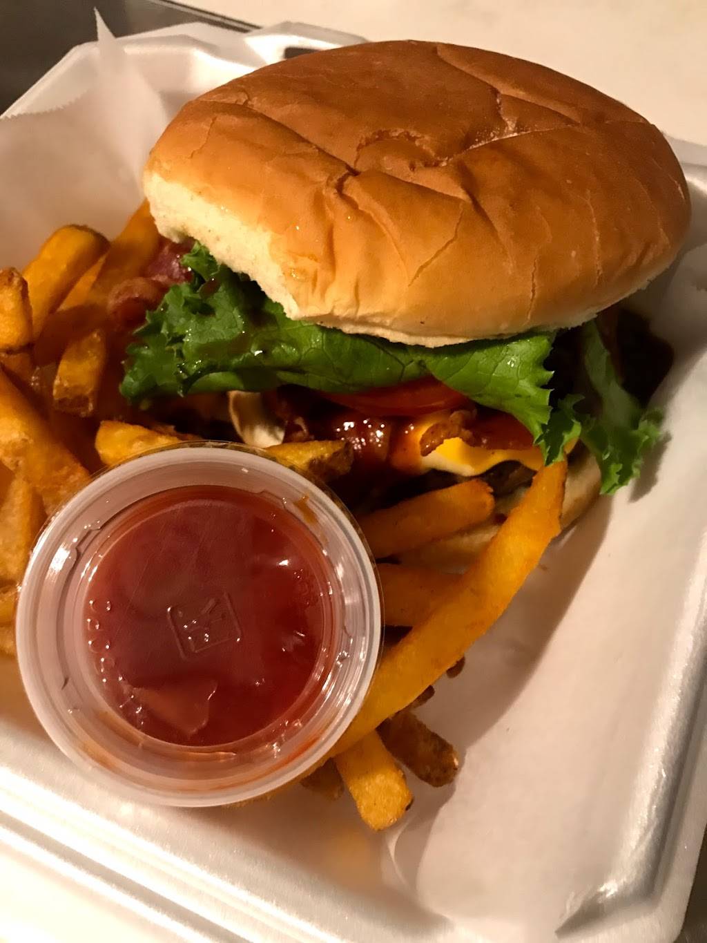 The Network Lounge and Event Center | restaurant | 1507 Airways Blvd, Memphis, TN 38114, USA | 9014805767 OR +1 901-480-5767