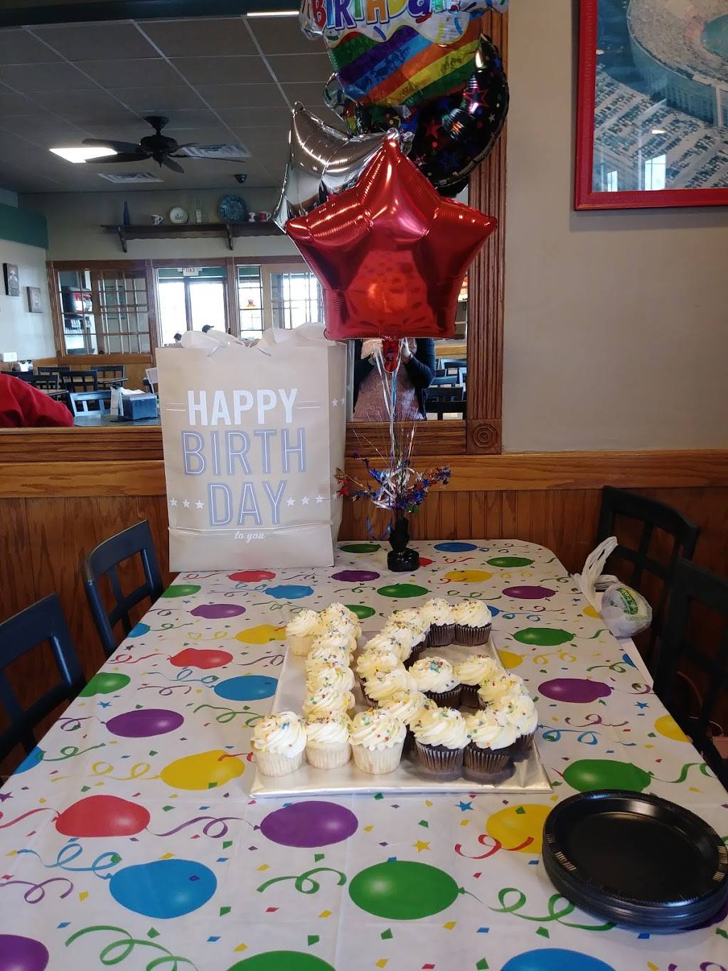 Cappys Pizza | restaurant | 225 Lafayette St, London, OH 43140, USA | 7408523984 OR +1 740-852-3984