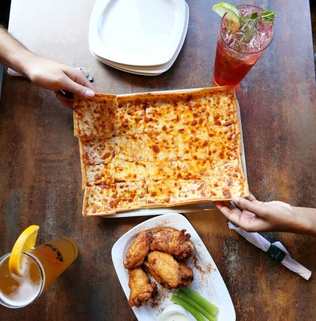 Ledo Pizza | meal takeaway | 5081 Westfields Blvd, Centreville, VA 20120, USA | 7039619787 OR +1 703-961-9787