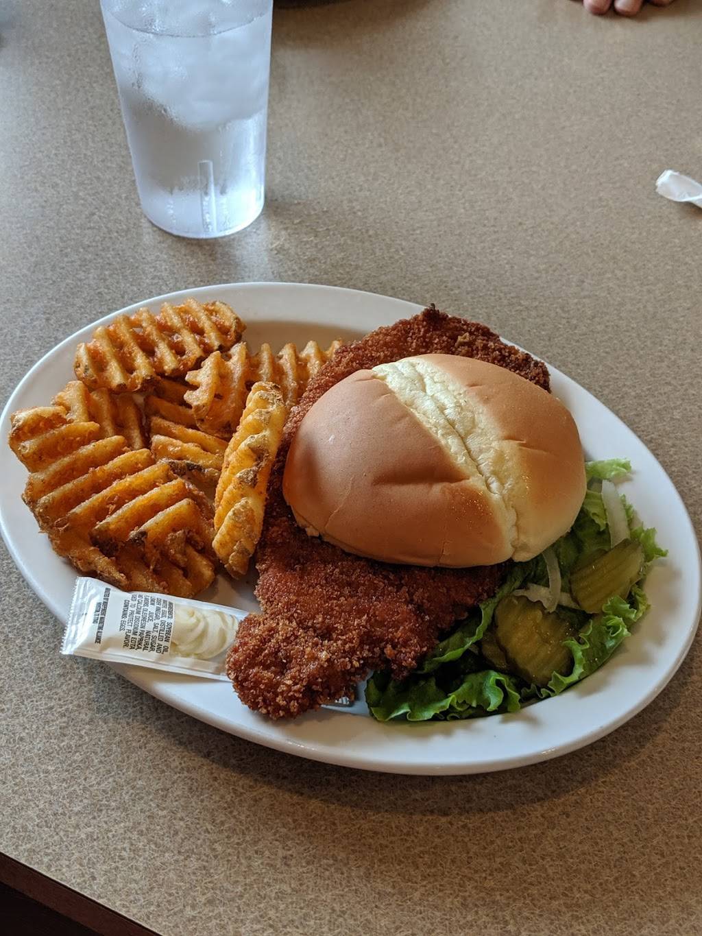 Westside Family Restaurant | restaurant | 229 6th Ave W, Grinnell, IA 50112, USA | 6412365939 OR +1 641-236-5939