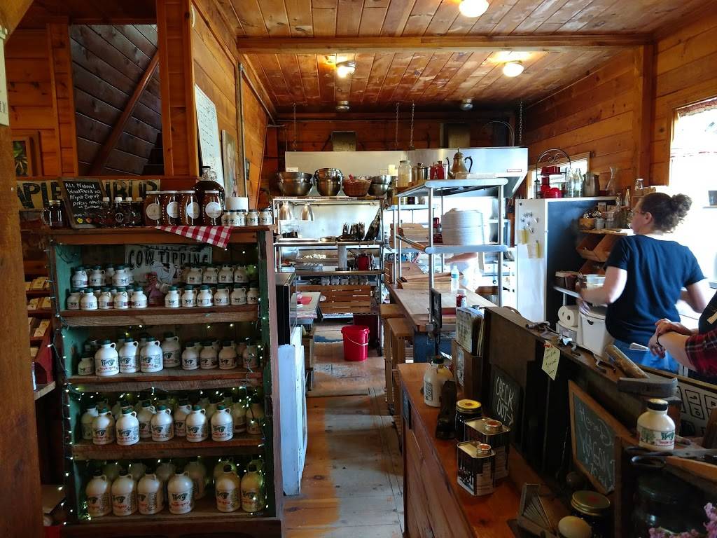 Heritage Farm Pancake House | restaurant | 15 Parker Hill Rd, Sanbornton, NH 03269, USA | 6035245400 OR +1 603-524-5400