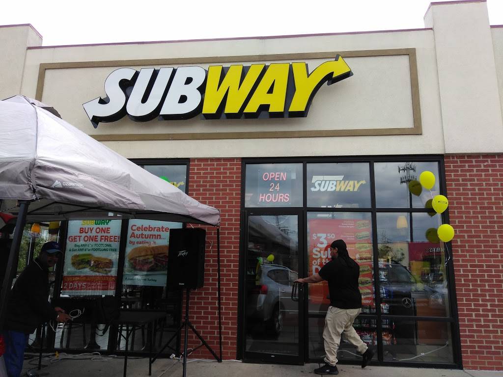 Subway Restaurants | restaurant | 4025 E 106th St, Chicago, IL 60617, USA | 7739027127 OR +1 773-902-7127