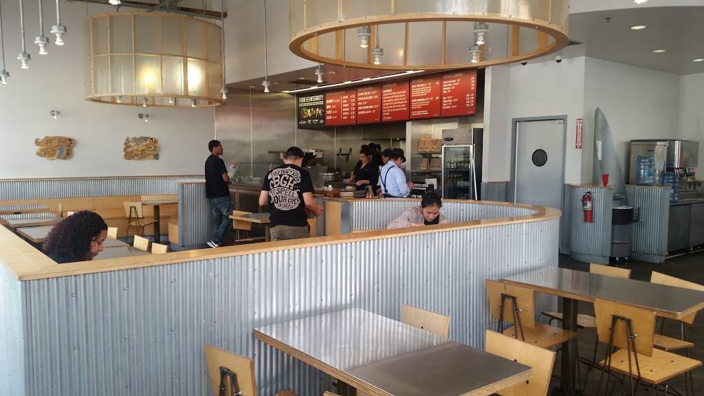 Chipotle Mexican Grill | restaurant | 1025 Camino De La Reina Ste 2, San Diego, CA 92108, USA | 6194910481 OR +1 619-491-0481