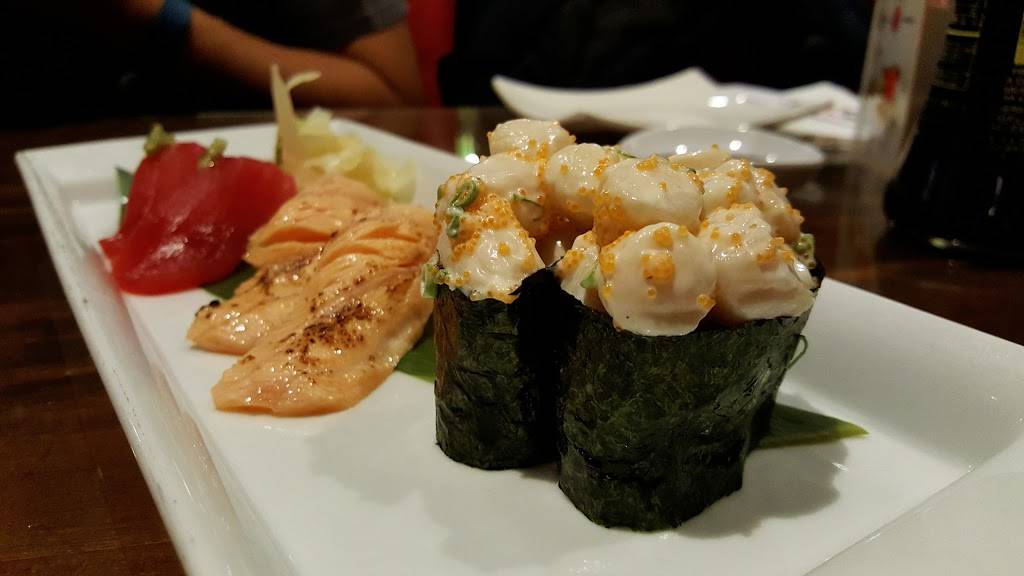 Zono Sushi | restaurant | 139 Artsakh Ave, Glendale, CA 91206, USA | 8185074819 OR +1 818-507-4819