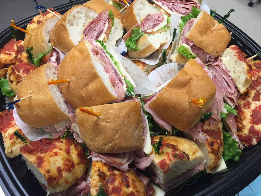 Lee n Eddies | restaurant | 682 Roosevelt Rd, Glen Ellyn, IL 60137, USA | 6303503500 OR +1 630-350-3500