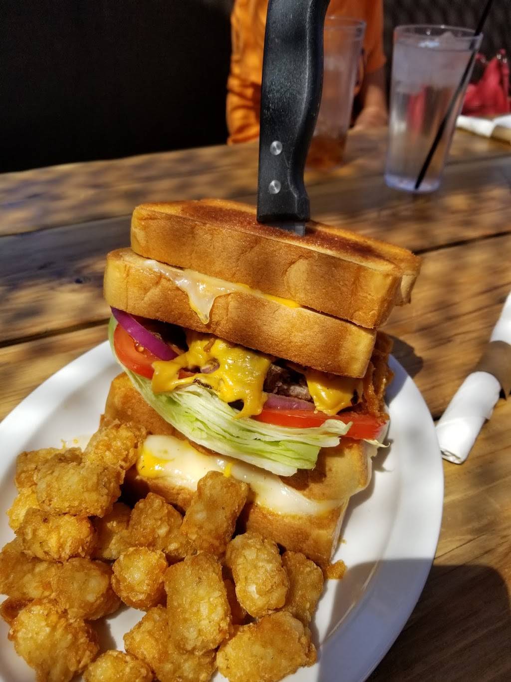 The Lodge Sasquatch Kitchen | restaurant | 26 S Farmer Ave, Tempe, AZ 85281, USA | 4809670578 OR +1 480-967-0578