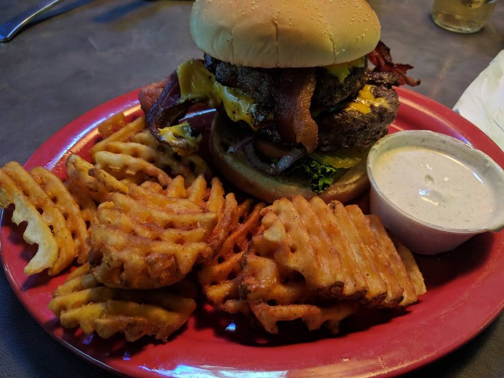 G Allens | restaurant | 116 Evergreen Dr, Sartell, MN 56377, USA | 3202309006 OR +1 320-230-9006