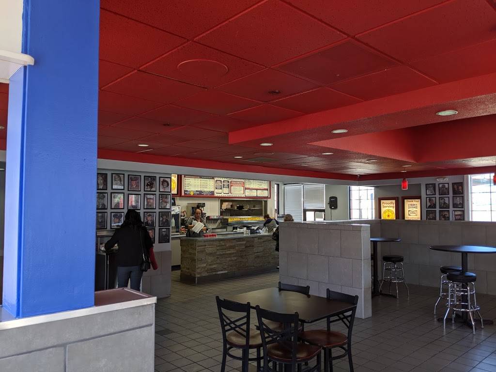 Stripes Burrito Co | restaurant | 5211 Gibson Blvd SE, Albuquerque, NM 87108, USA | 5052659200 OR +1 505-265-9200