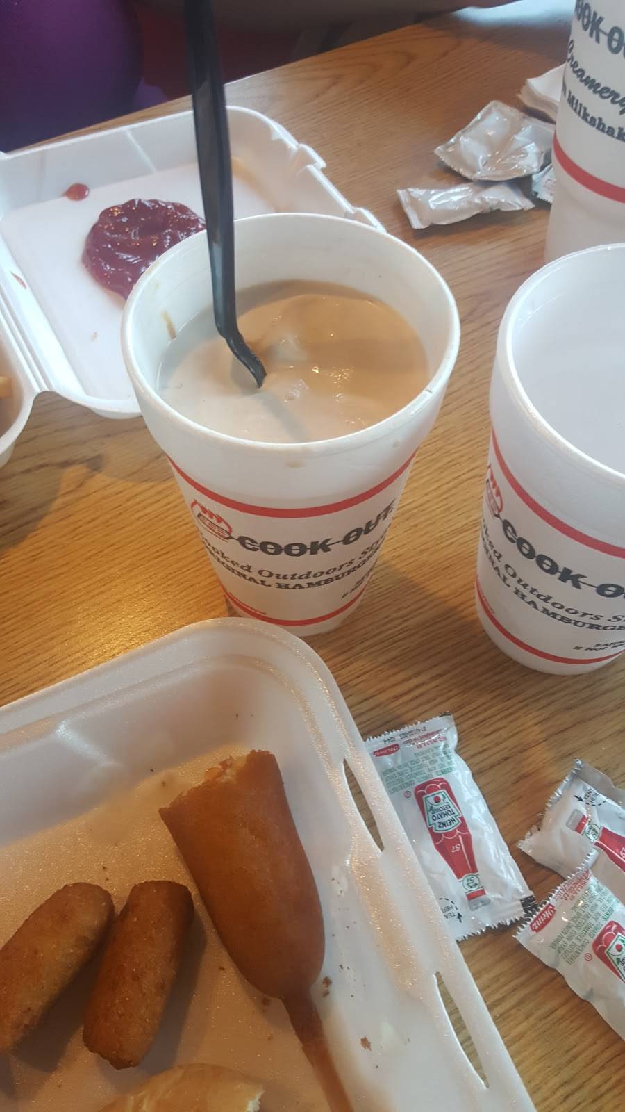 Cook Out | restaurant | 2007 S Irby St, Florence, SC 29505, USA | 8436623940 OR +1 843-662-3940