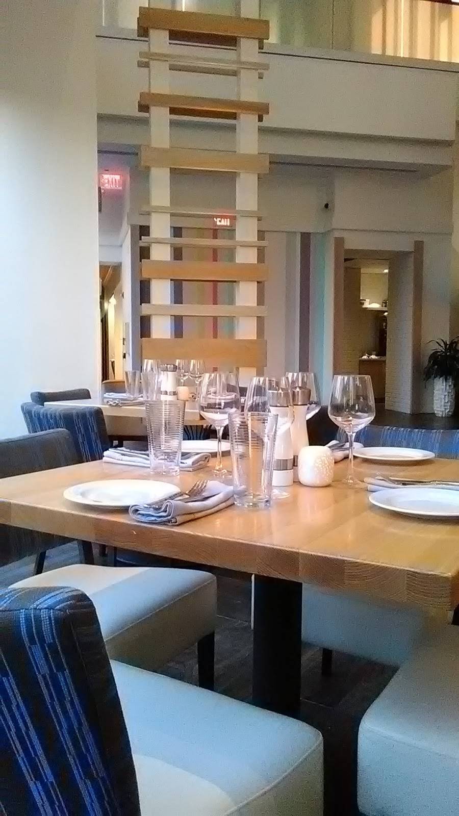 LakeHouse | restaurant | 1 Grand Cypress Blvd, Orlando, FL 32836, USA | 4072394240 OR +1 407-239-4240